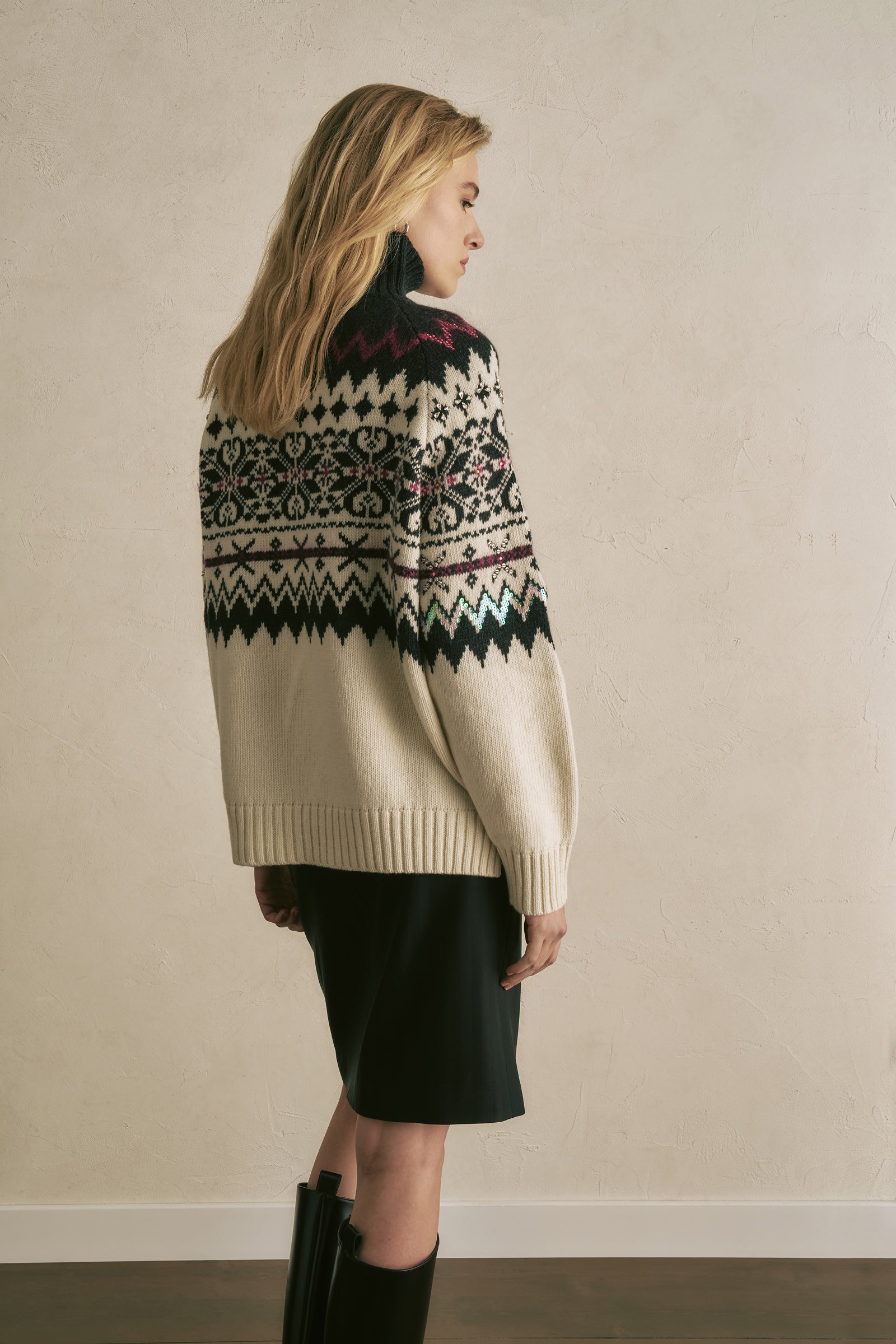ANNIE TURTLENECK