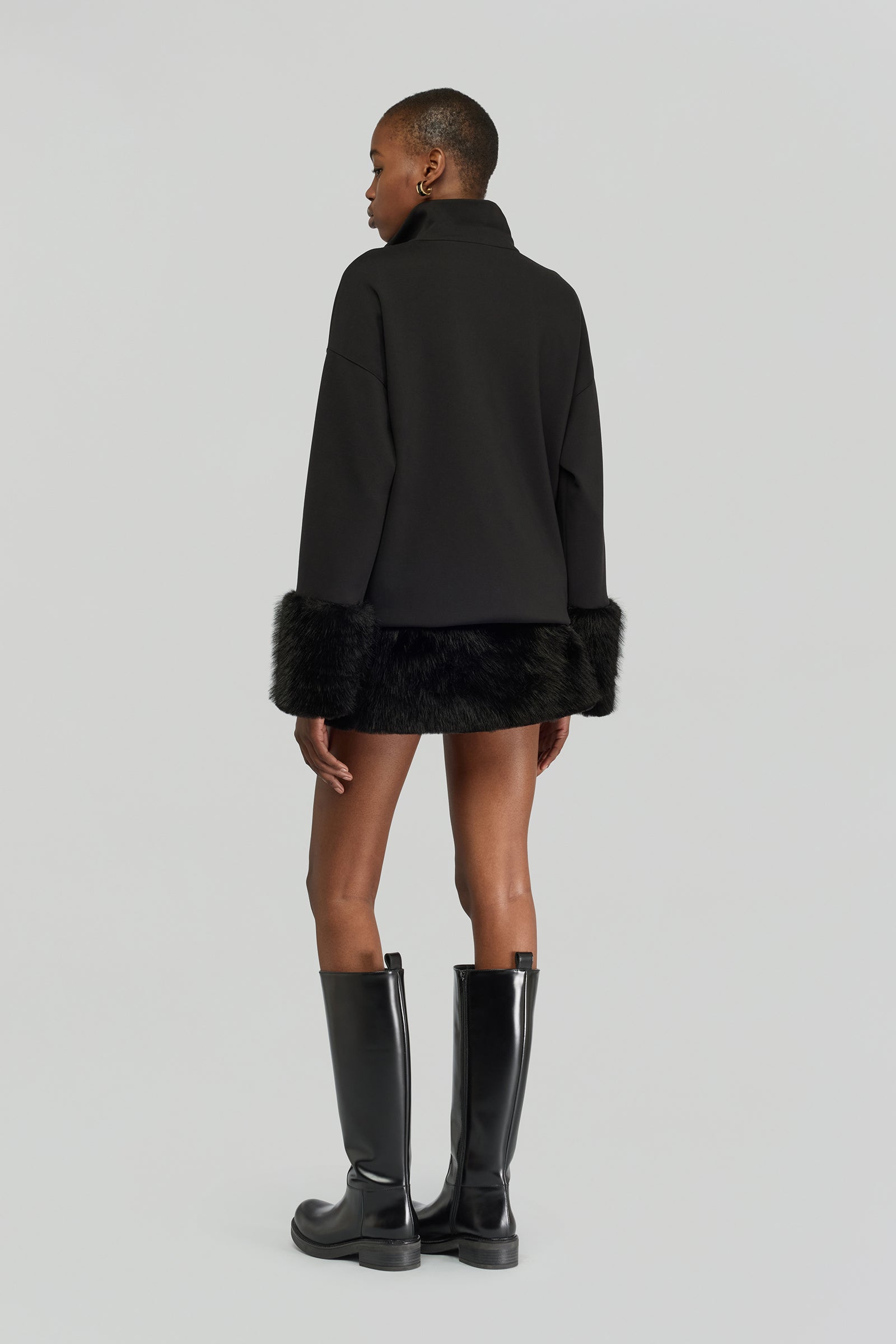 DOMINGA SWEATSHIRT