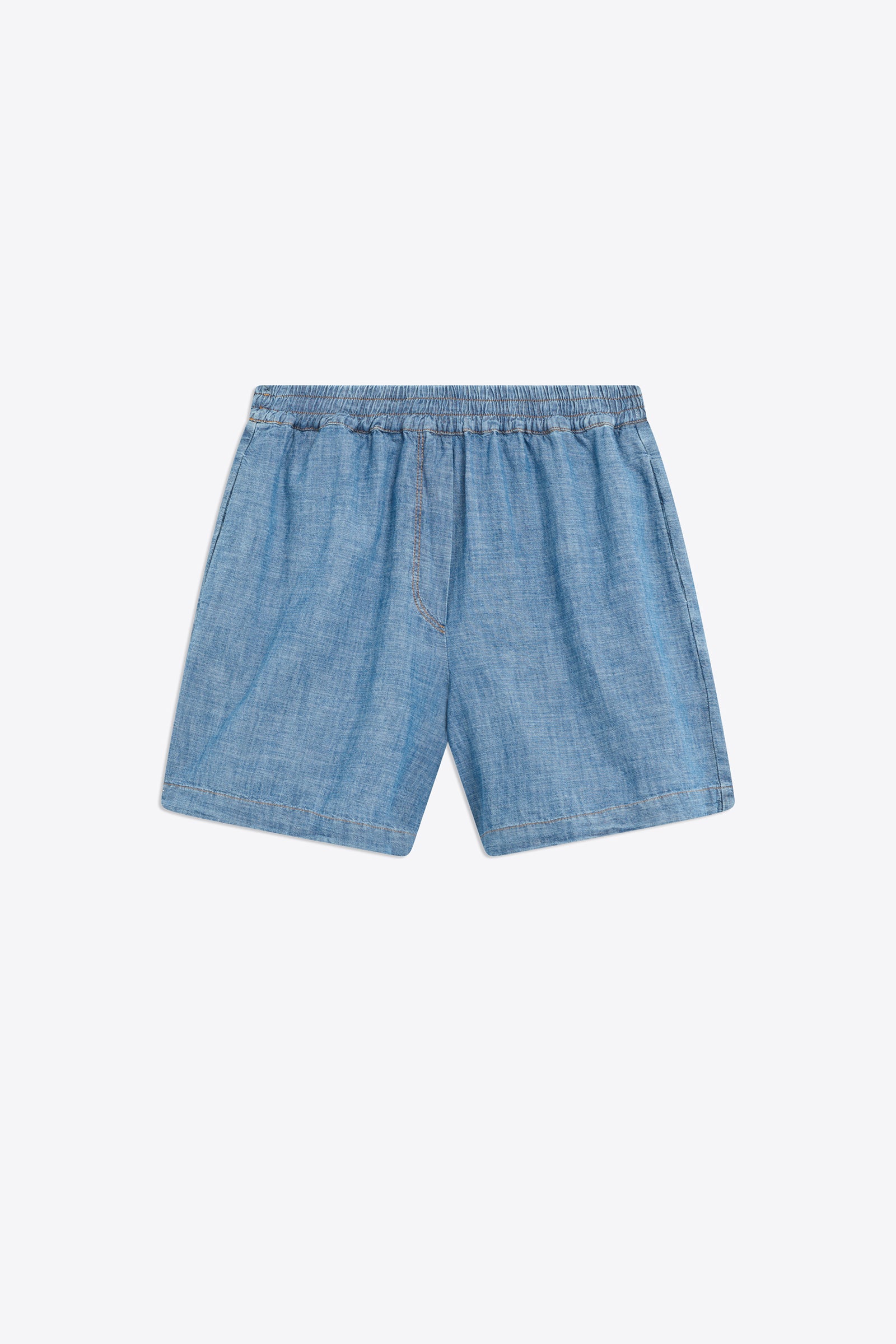 SHORTS IN CHAMBRAY