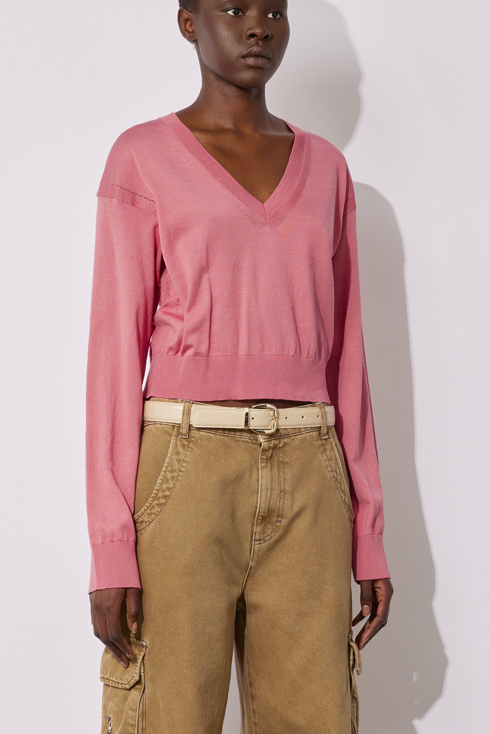 MERCERIZED COTTON V-NECK CROPPED SWEATER