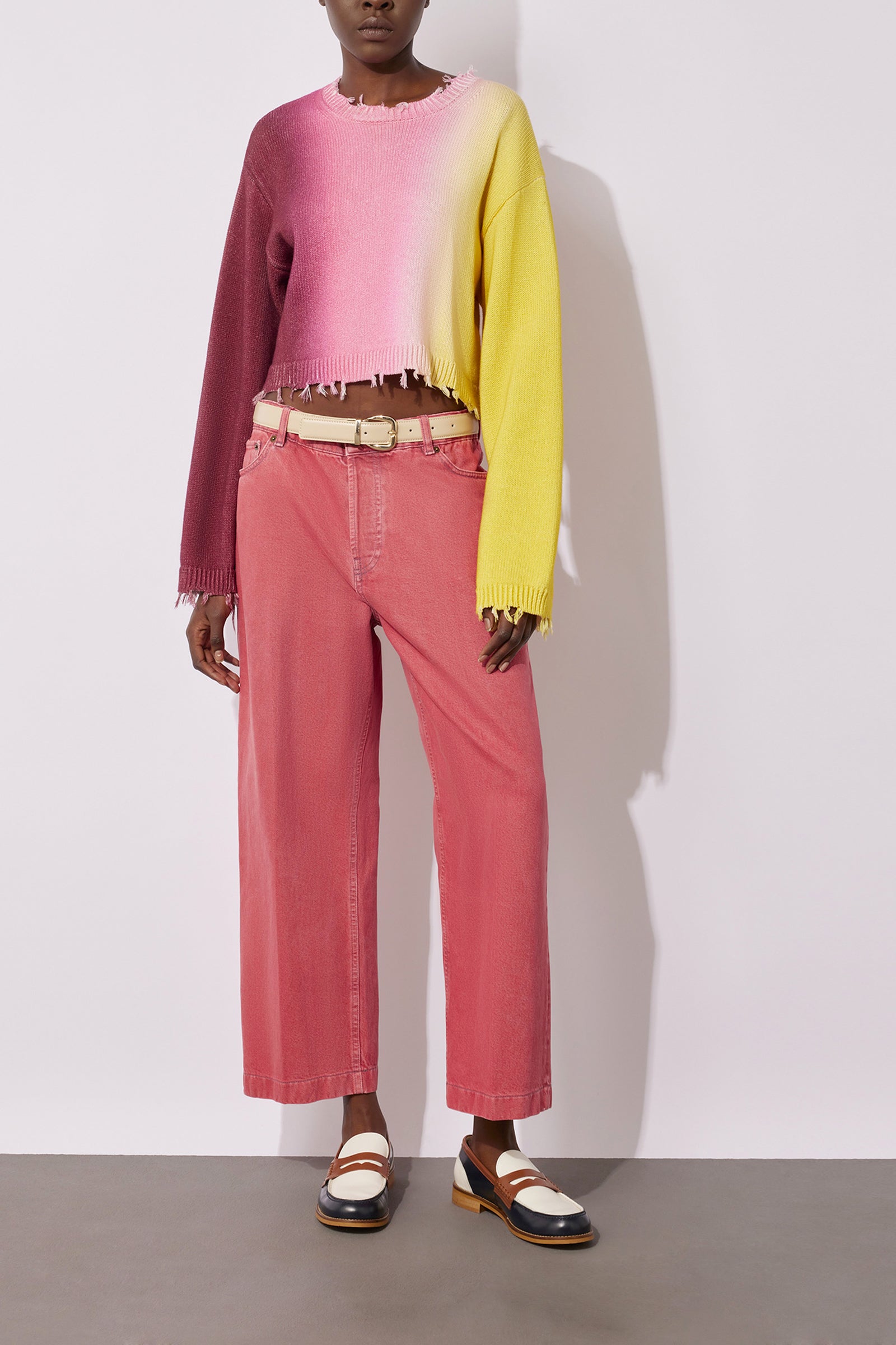 CROPPED SWEATER WITH SHADED PRINT