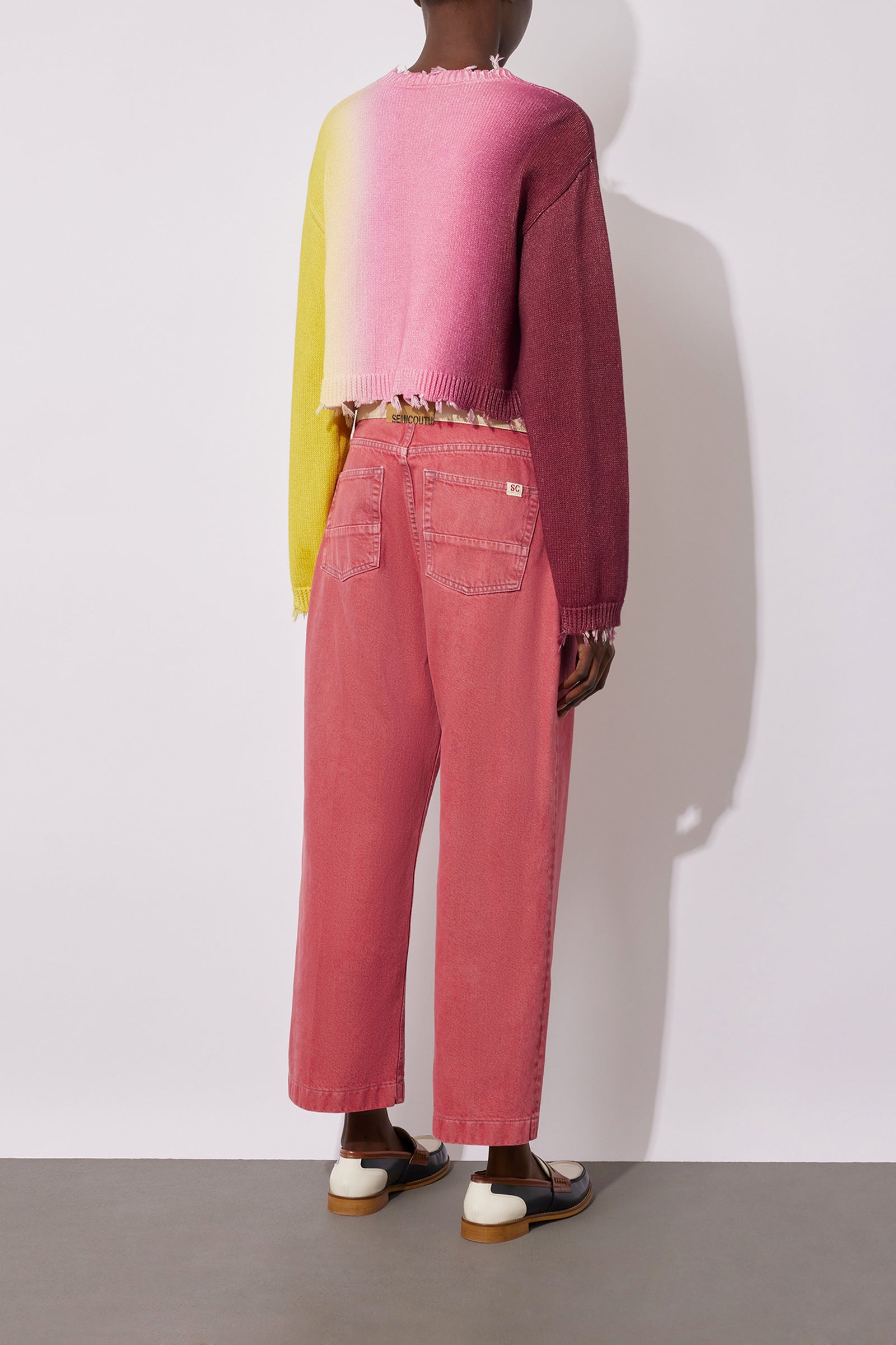 CROPPED SWEATER WITH SHADED PRINT