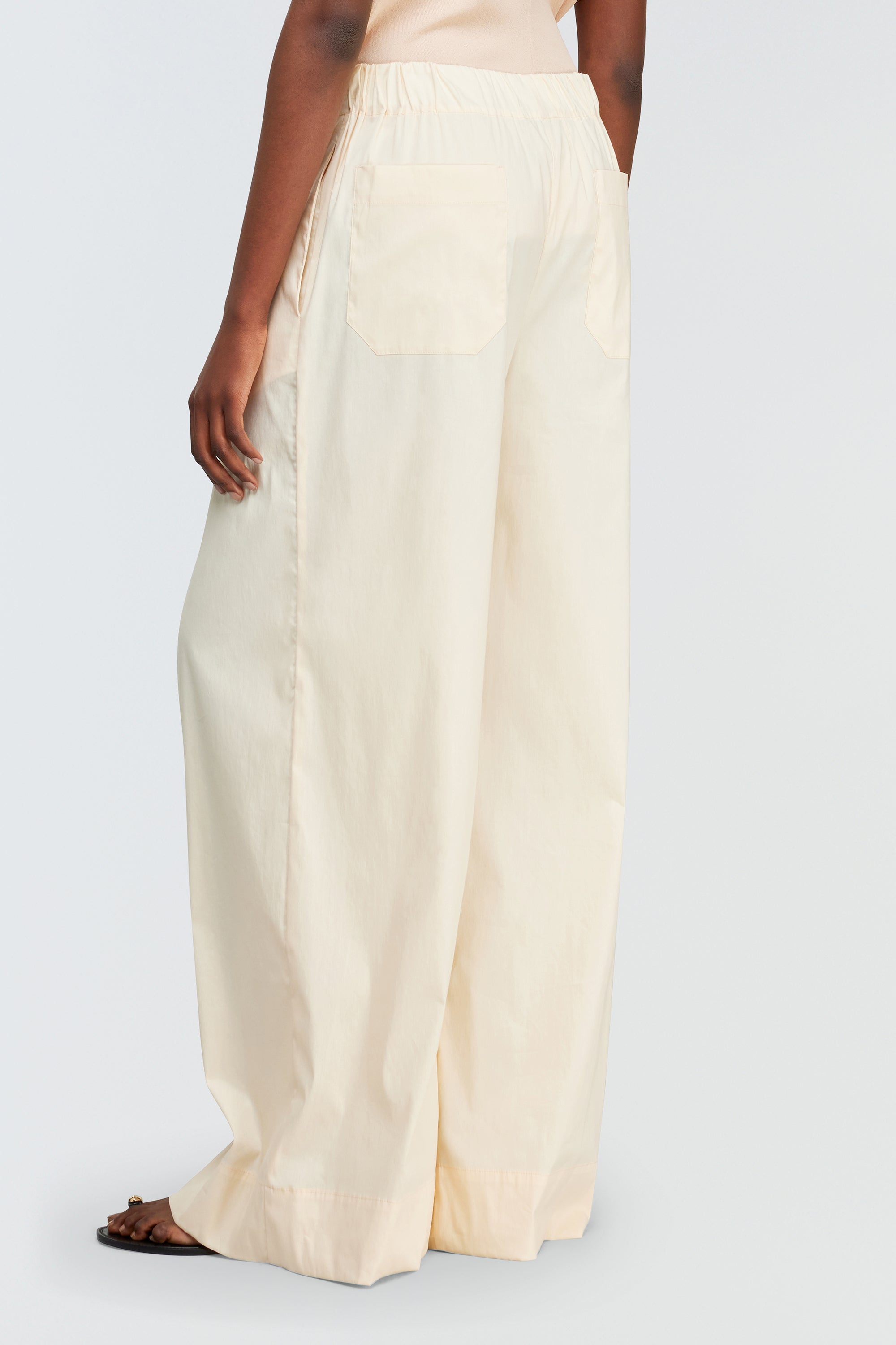 TROUSERS LEA