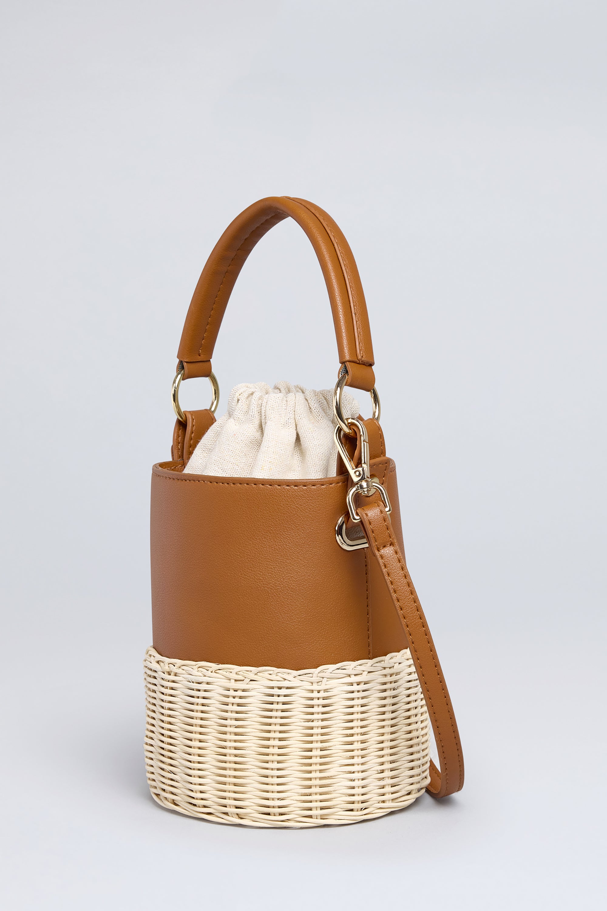 BUCKET BAG ANDROMEDA