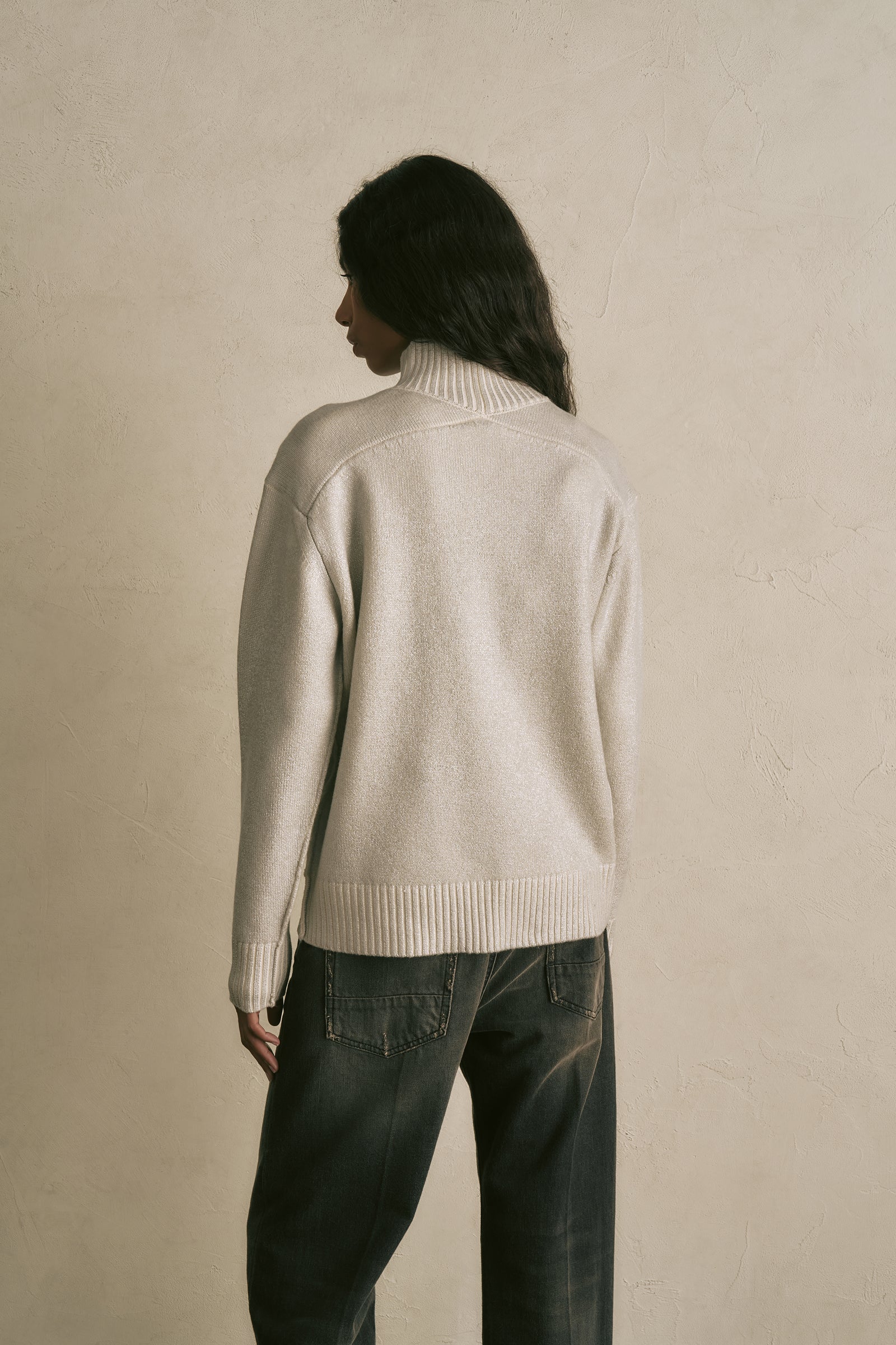 ISABELLA TURTLENECK