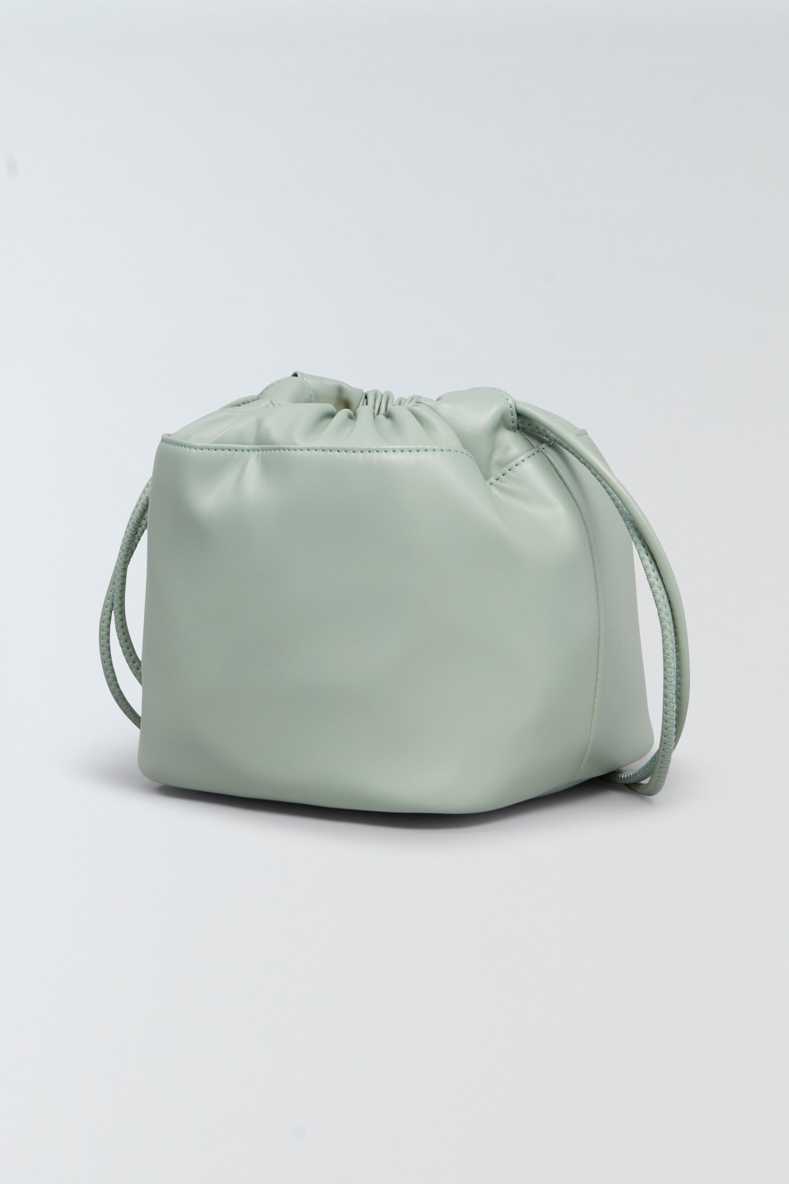 BUCKET BAG GISELE