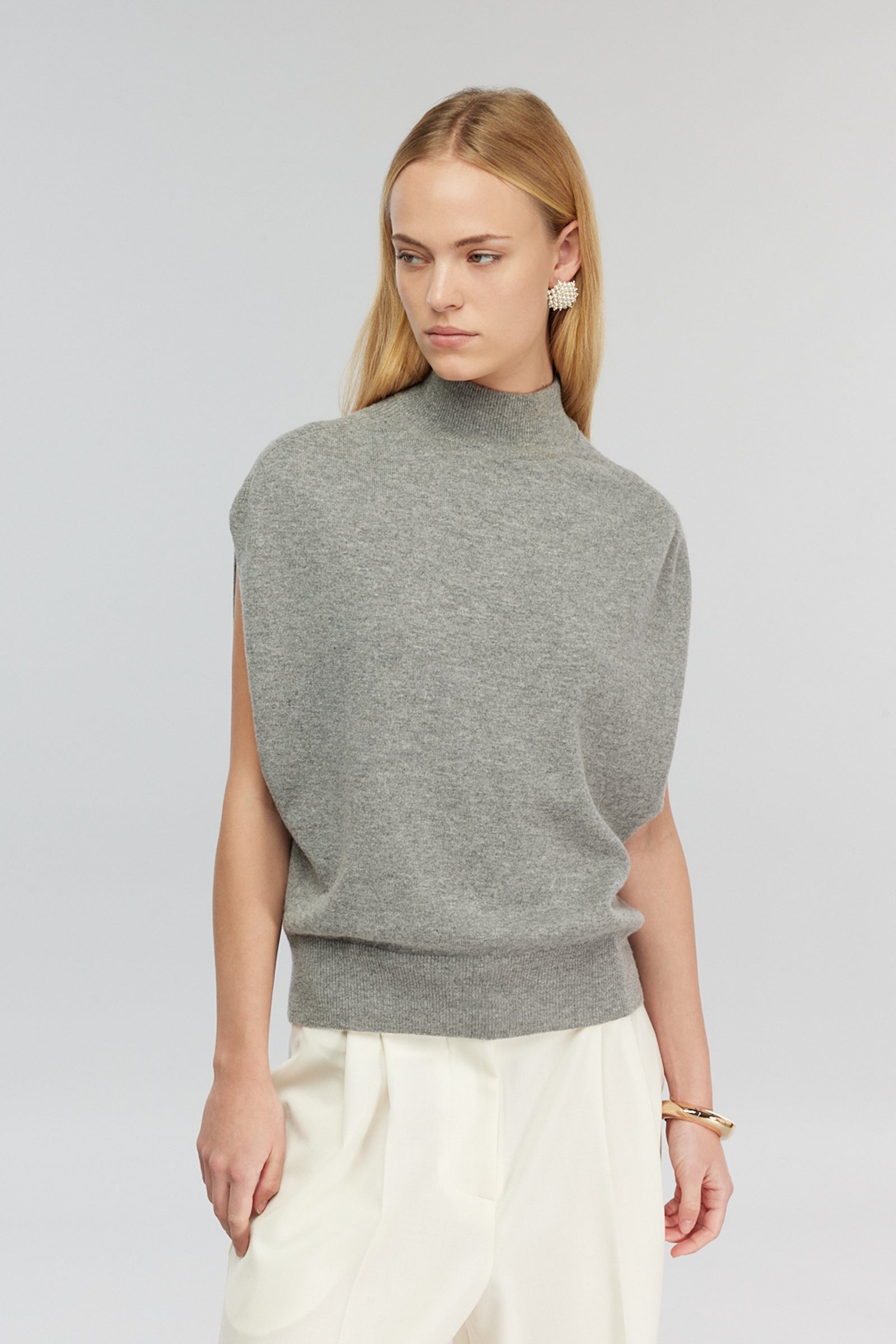 SWEATER VERITY
