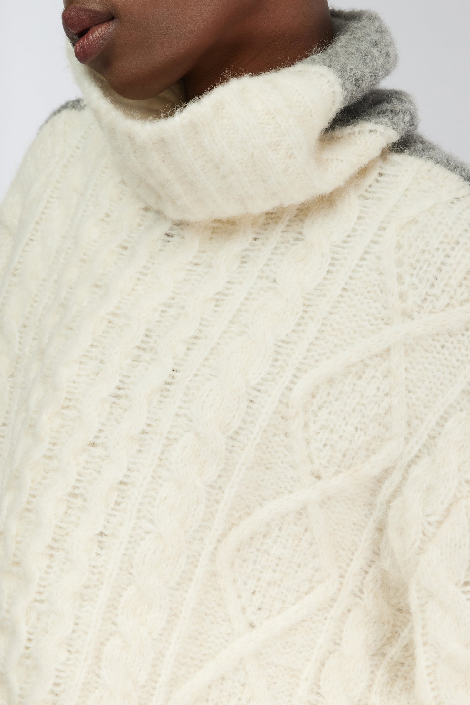 MAGLIA LUZA
