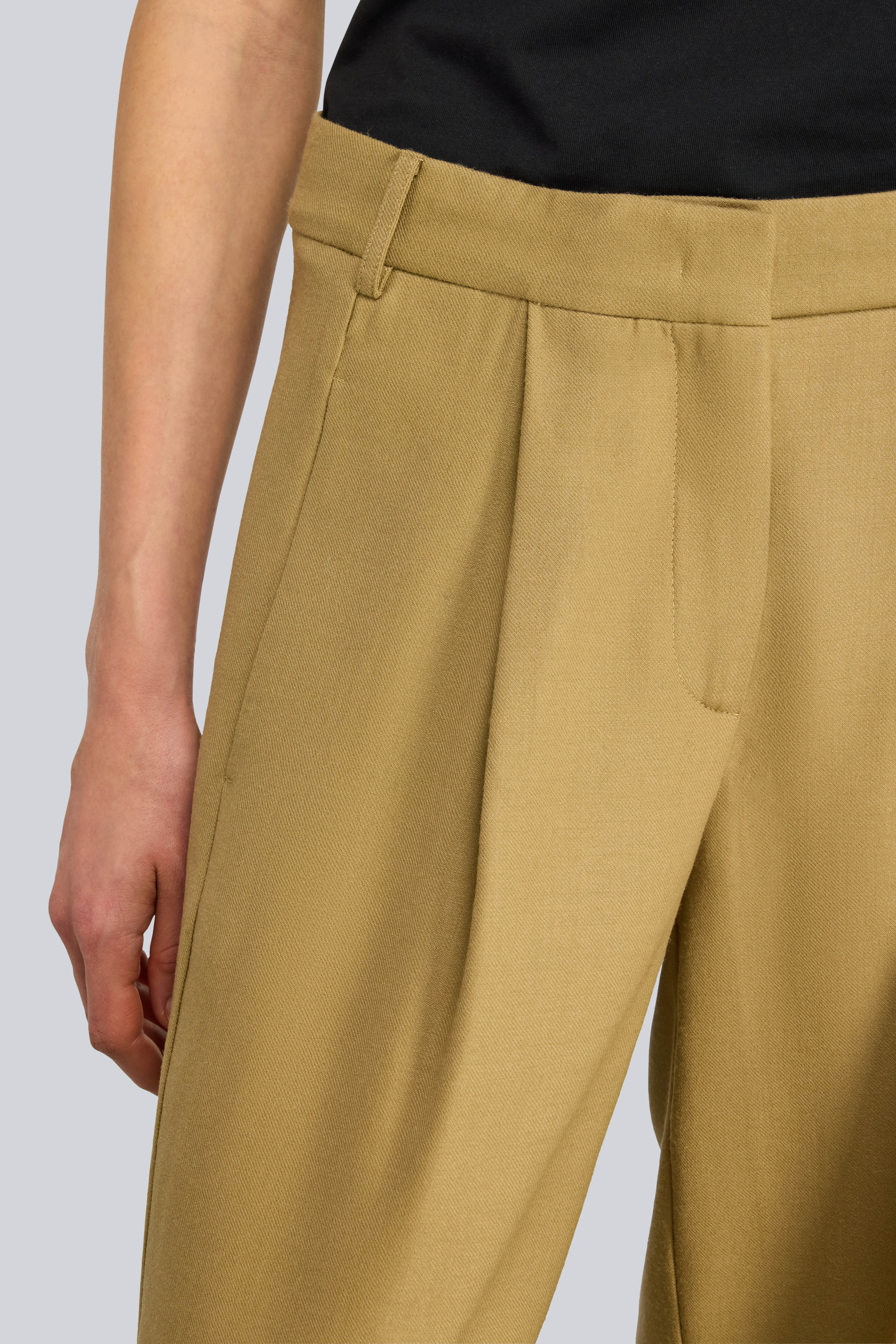 PANTALONE-MELBA