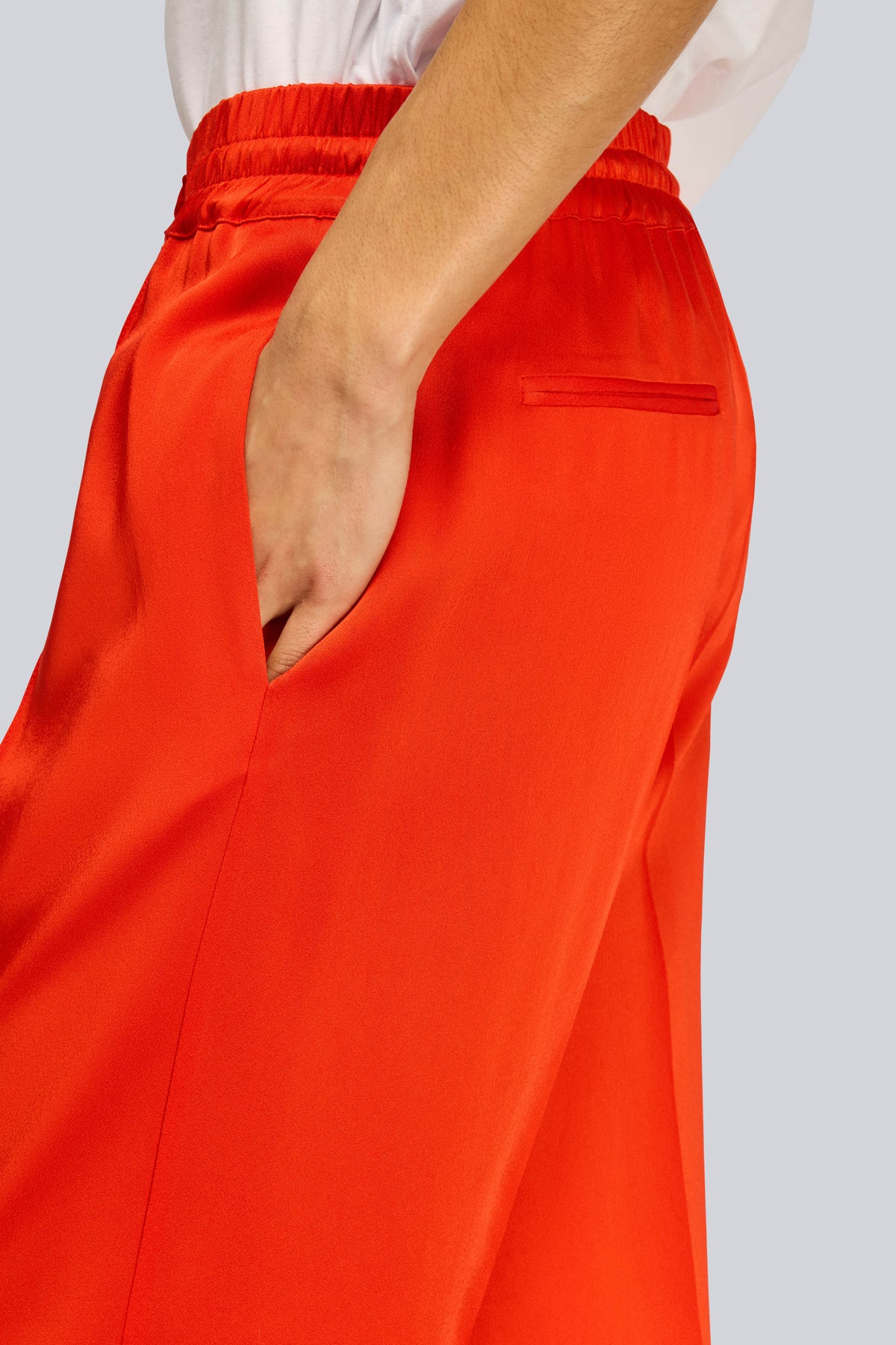 PANTALONE-CHRIS
