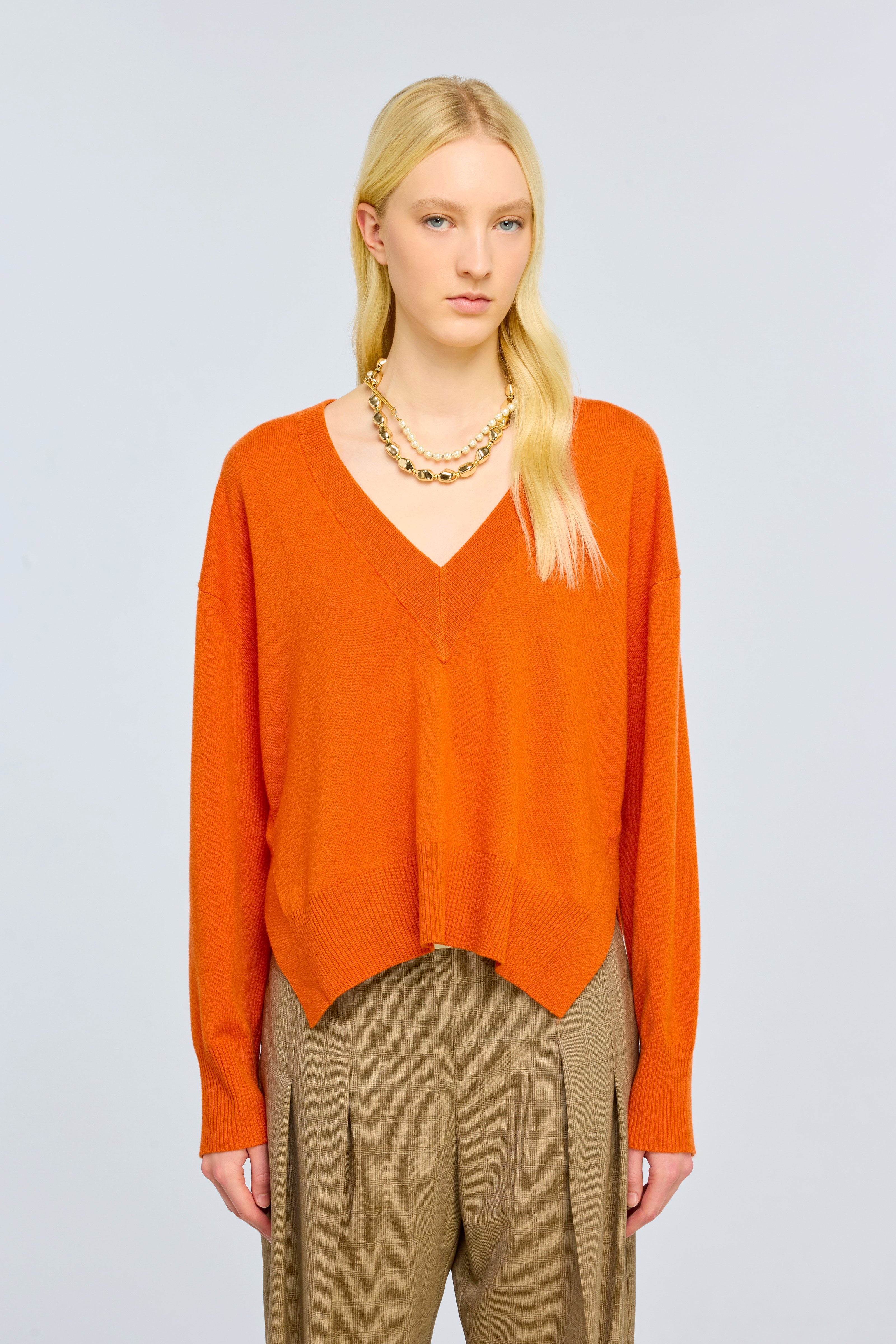 MAGLIA-BERTHA