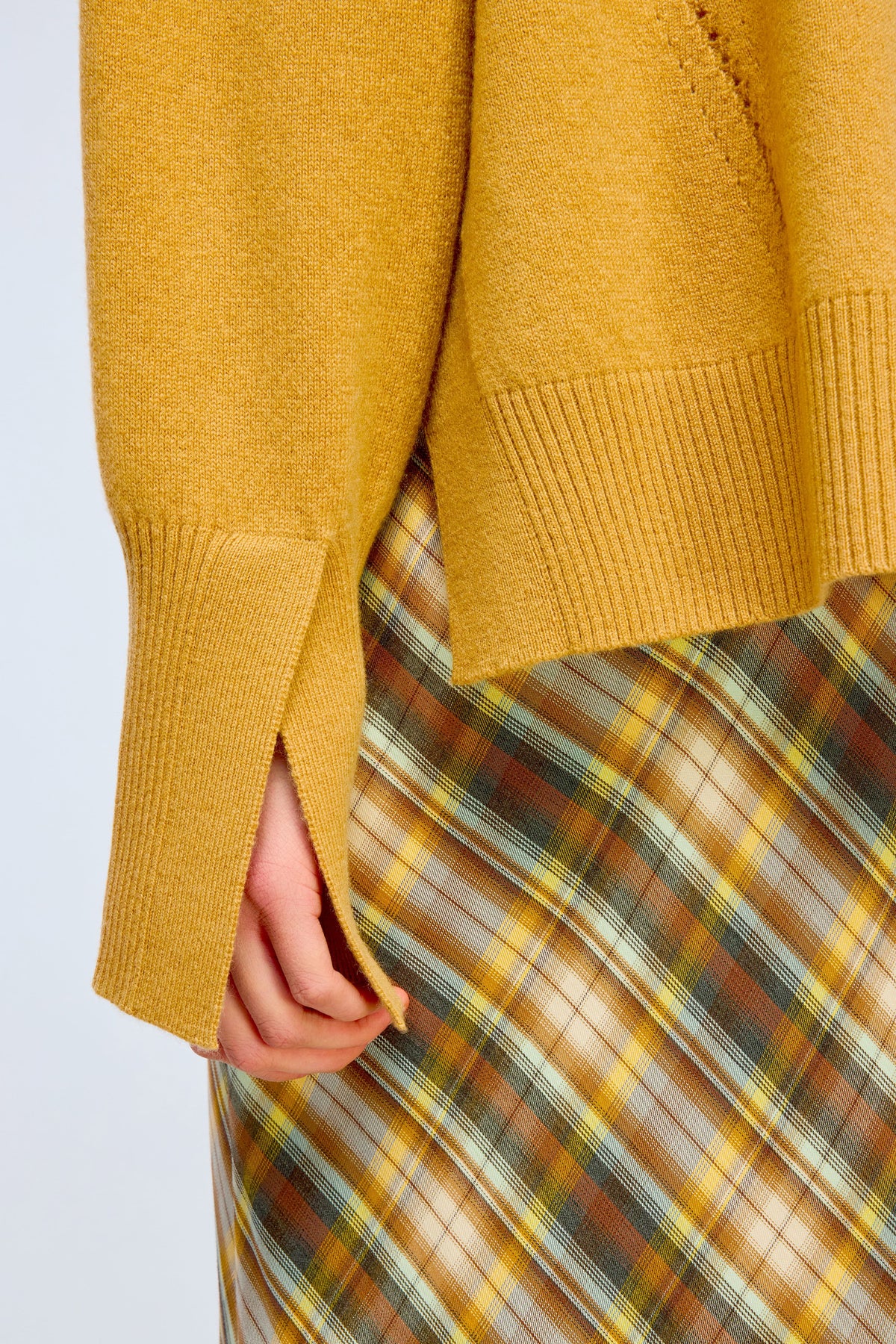 W6YY6WD06E41-2-D-CARDIGAN