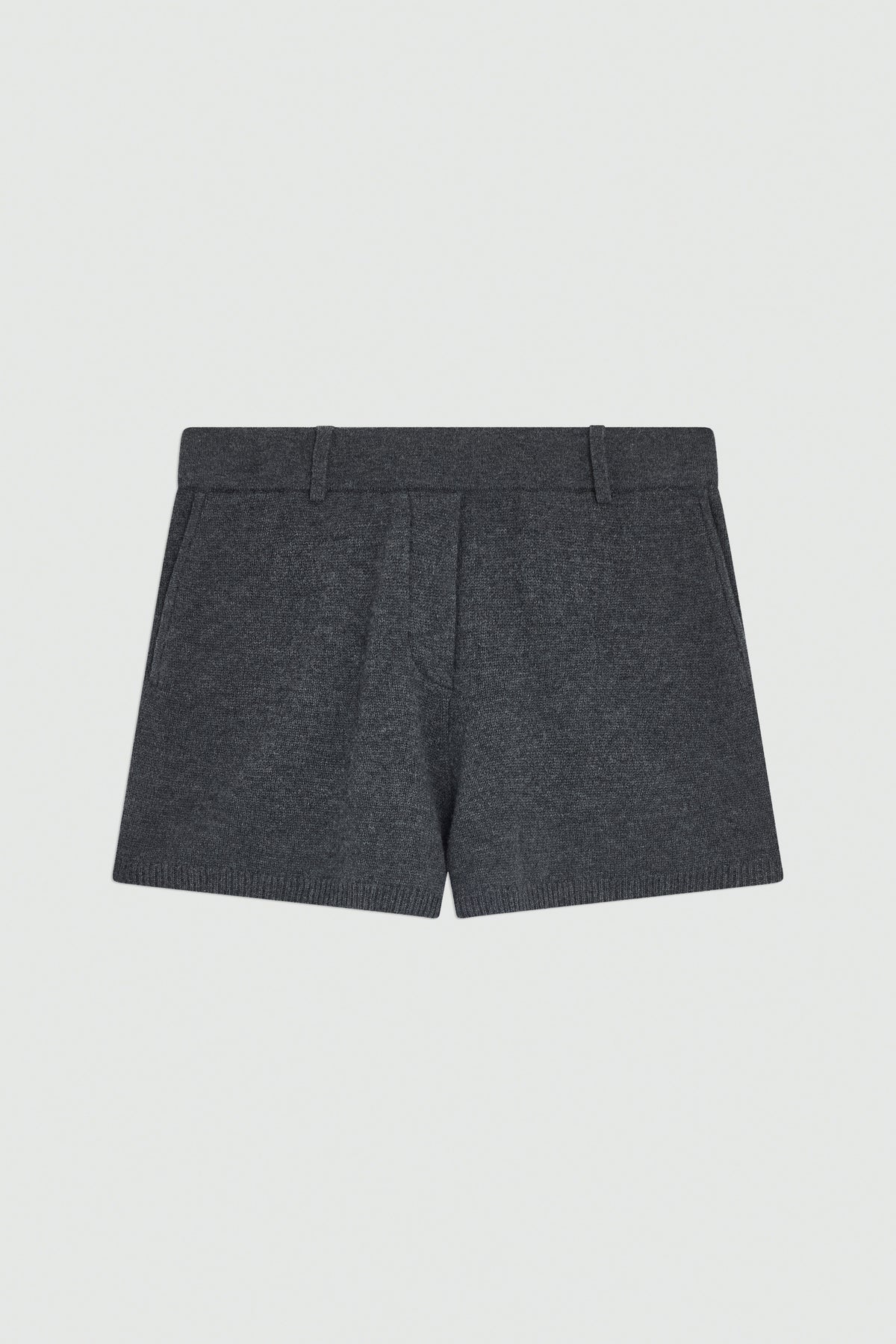 W6YY6WH17Y47-1-D-SHORT