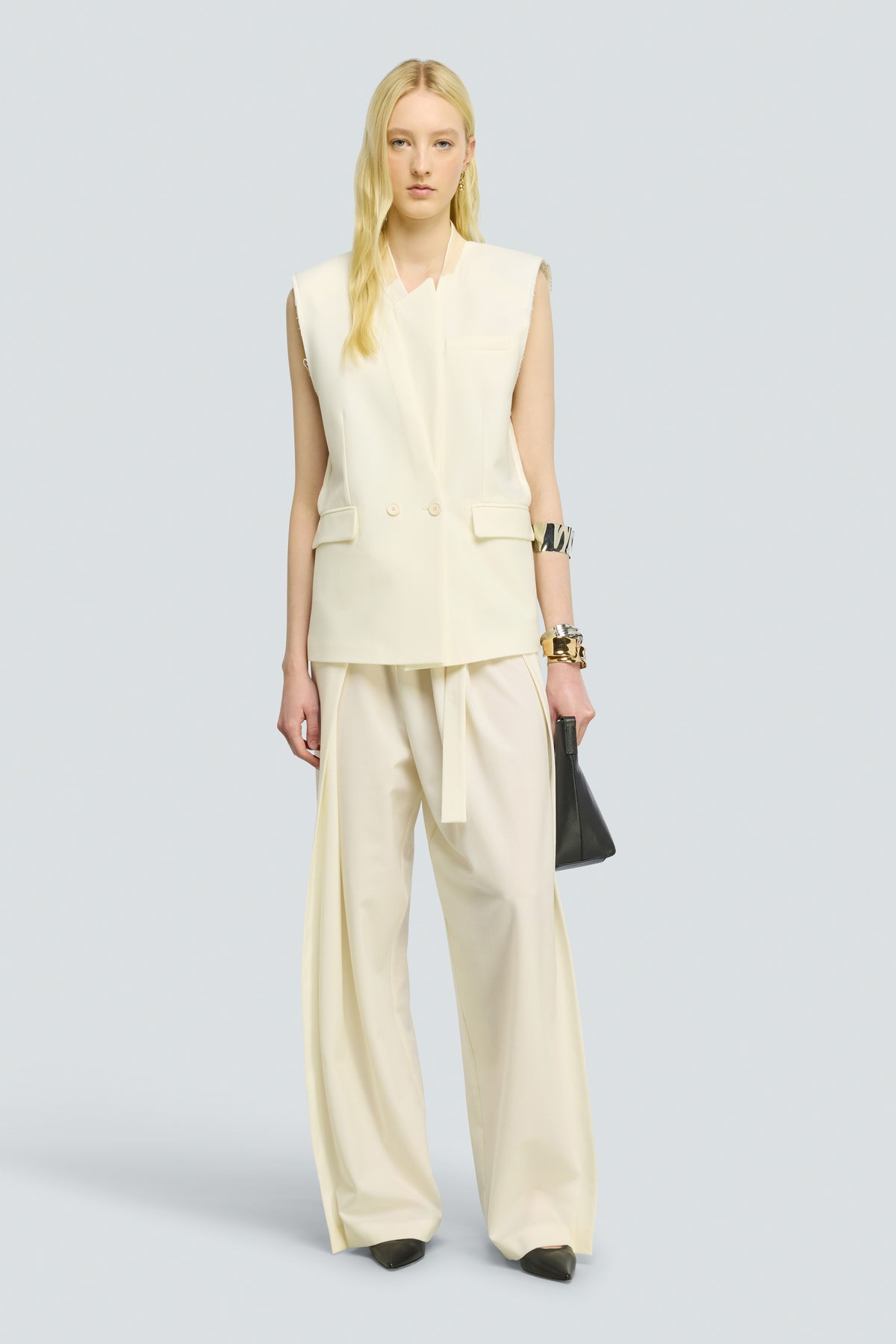 W6YY6WI03A19-3-E-GILET