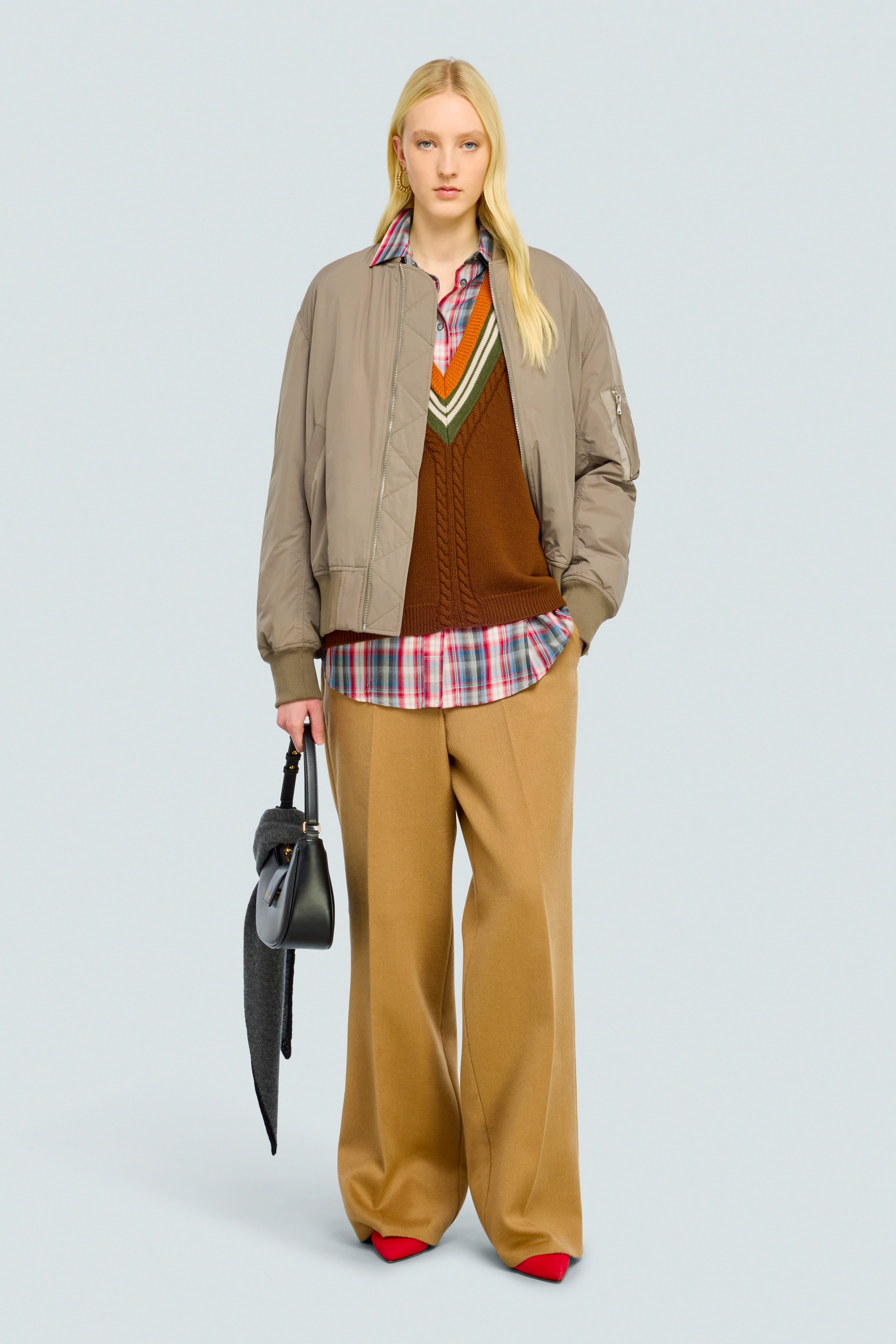 PANTALONE-LILIA
