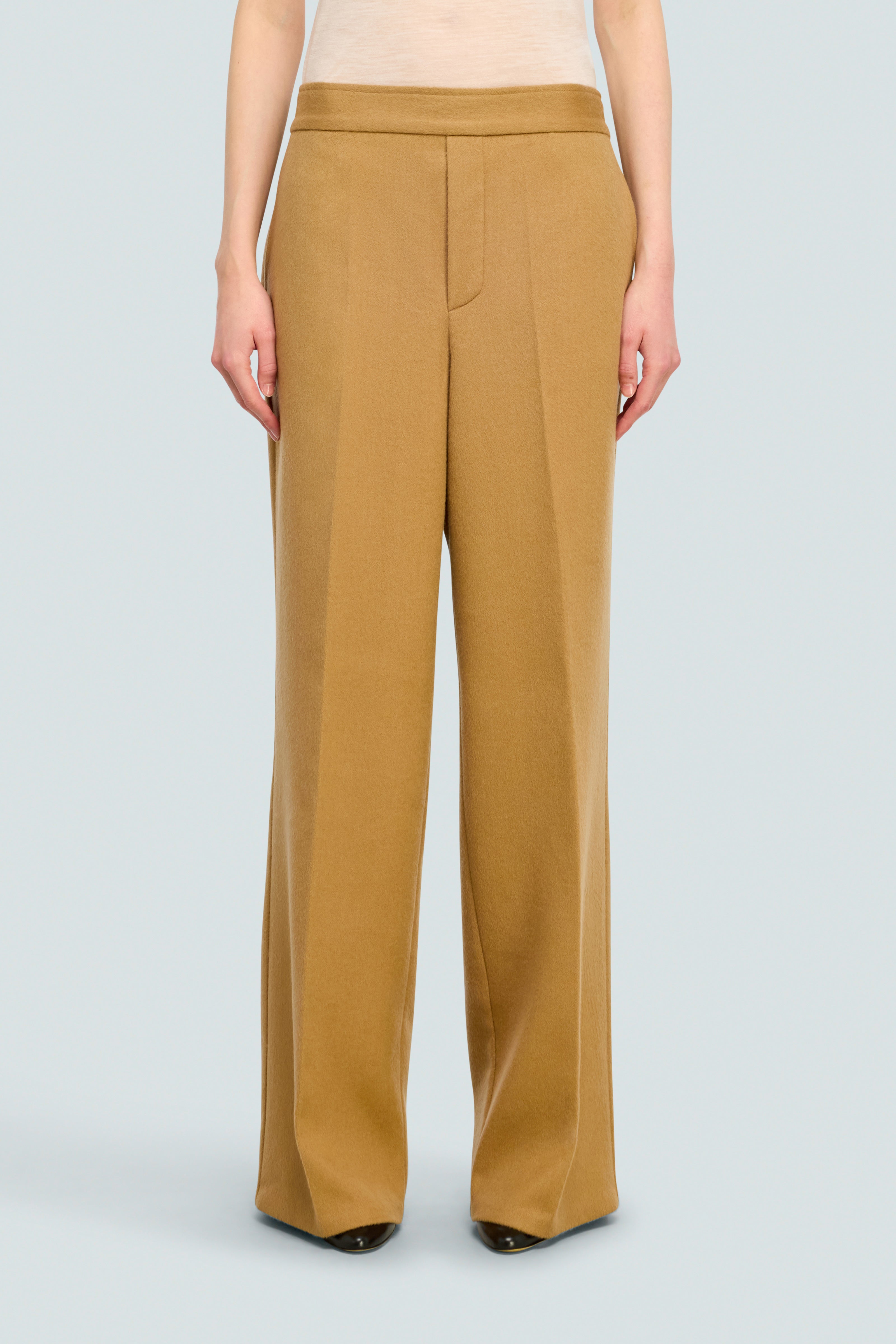 PANTALONE-LILIA